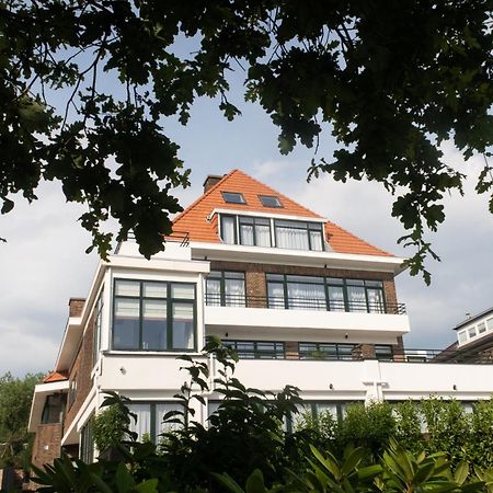 ホテル By Friso Den Haag - Scheveningen エクステリア 写真